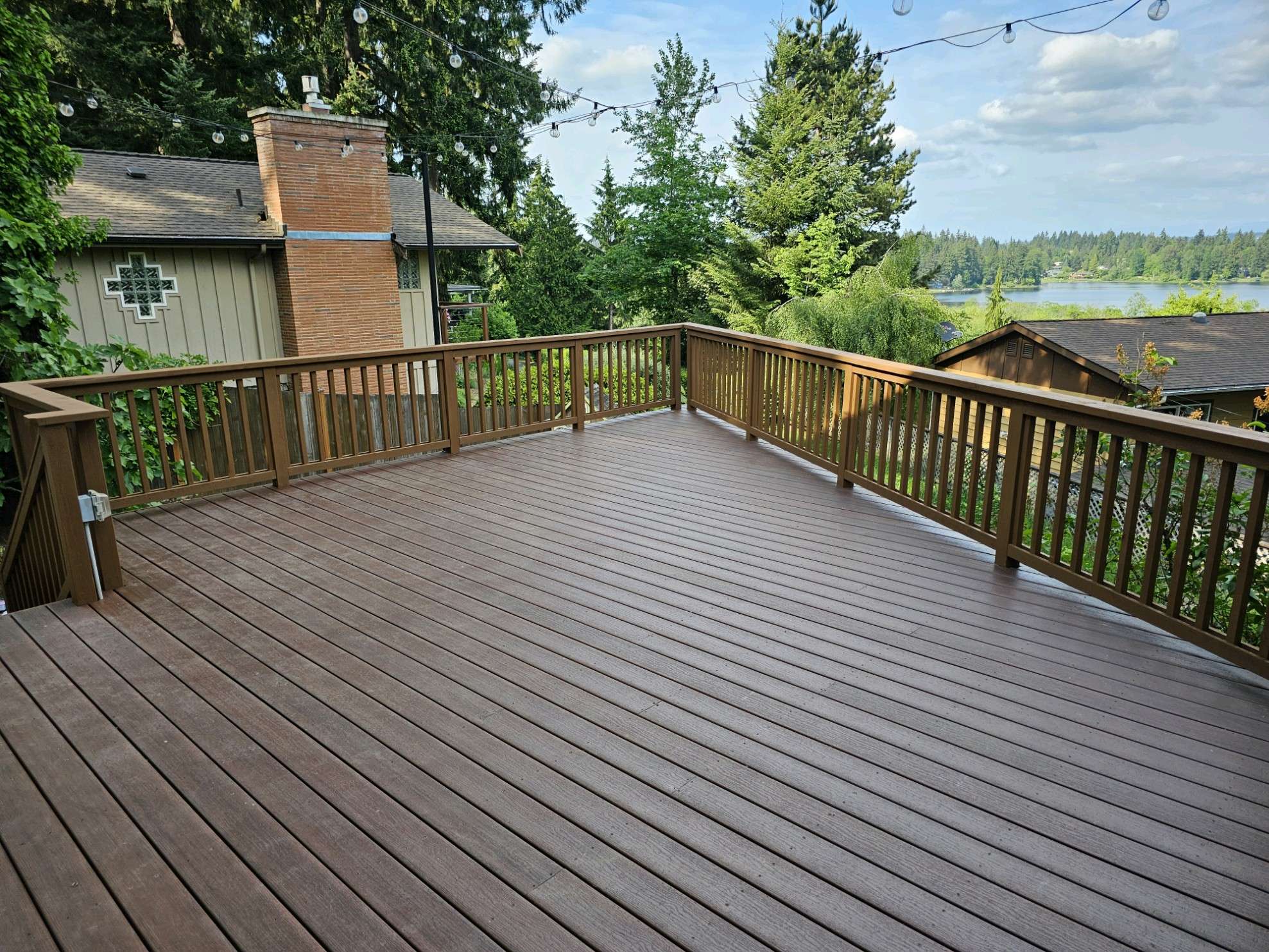 Top-notch Deck Remodel in Seattle - Showcasing Stunning Wood Flooring